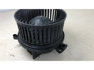 Вентилятор печки    8E1820021A   Audi A4 S4 B6 8E 8H