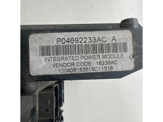 Блок предохранителей P04692233AC, 16238AC   Chrysler 300 - 300C    