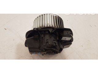 Вентилятор печки    7P0820021B   Volkswagen Touareg II