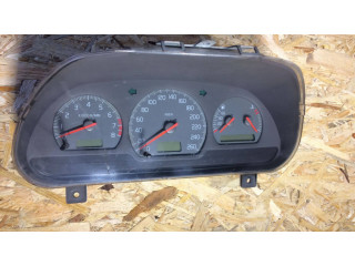 Панель приборов 30857575, 00W15D2   Volvo S40, V40       