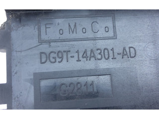 Блок предохранителей DG9T14A301AD   Ford Fusion II    