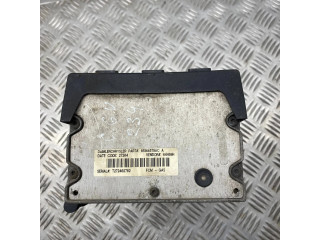 Блок предохранителей 05144579AC, T272402782   Chrysler Voyager    