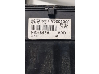 Přístrojová deska  Volkswagen Caddy 2007 2K0920843A, V0003000  
