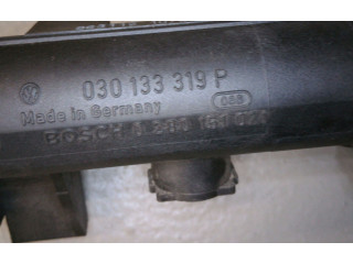 Топливная рампа 030133319P   Volkswagen Lupo  