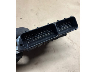 Řídící jednotka 31336983, 0281018414   Volvo V40 2012