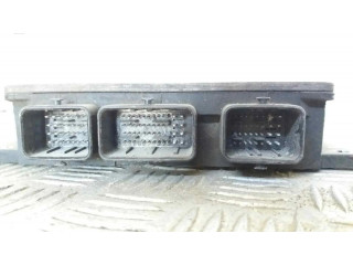 Блок управления двигателя 8200331477, RD410C076A   Nissan Kubistar