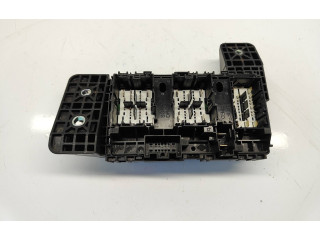 Блок предохранителей  68312776AC, 8318070812C   Dodge RAM 1500 DS    