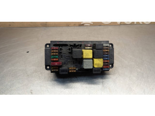 Блок предохранителей 2095451001, 5DK00848501   Mercedes-Benz CLK A209 C209