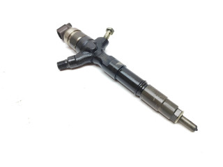 Vstřikovač 2367030400, 05M17397   Toyota Land Cruiser (J150)     