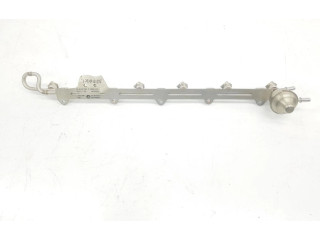 Vstřikovací lišta 13534811557, 4811557   BMW X3M F97     