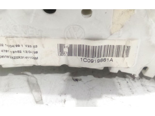 Přístrojová deska  Volkswagen New Beetle 2000 1C0919861A, 1C0919861A  