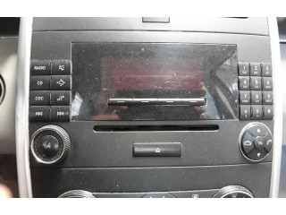 Vstřikovač A1698207589   Mercedes-Benz B W245     