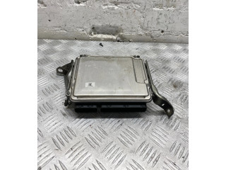 Řídící jednotka 8966105G40, 1039T04940   Toyota Avensis T270 2018