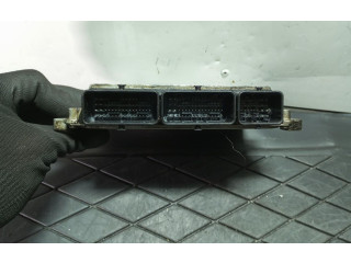 Блок управления двигателем Блок управления 237103008R   Renault Sandero I