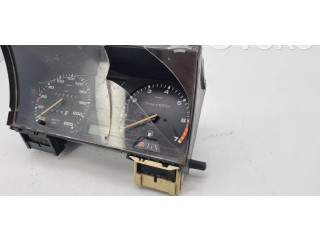 Панель приборов 321919033RF   Volkswagen PASSAT B2       