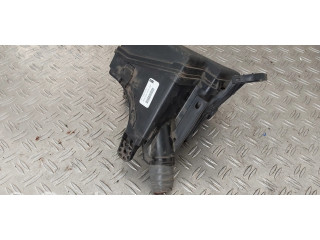 Блок предохранителей  821150DQ10C, 8266252800   Toyota Yaris    