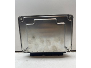 Блок управления двигателя 038906019KE   Volkswagen PASSAT B5.5