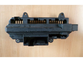   Pojistková skříňka 61138387135, 61138387135   BMW 7 E65 E66 2005