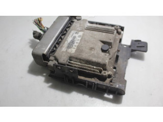 Блок управления двигателем ECU 0281017946   Volkswagen PASSAT B7 USA