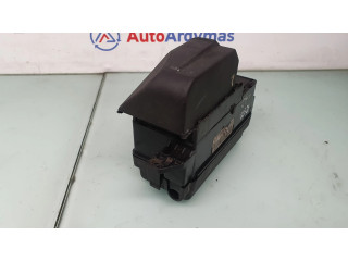   Pojistková skříňka 6906614, 61146906614   Mini One - Cooper R50 - 53 2003
