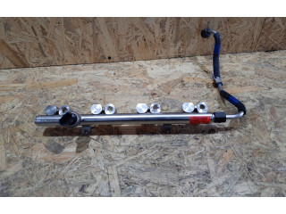 Vstřikovací lišta 353502B380   Hyundai Tucson TL  pro naftový motor 1.6  