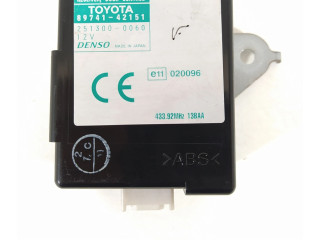 Блок управления 8974142151, 2513000060   Toyota RAV 4 (XA10)