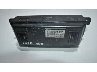Экран/ дисплей / маленький экран 957101H100   KIA Ceed    