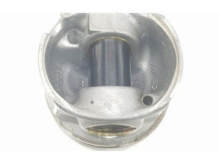Píst 04L107065B, 04L107065B   Volkswagen Transporter - Caravelle T6    DNAB 