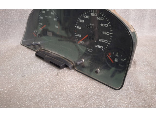 Přístrojová deska  Audi 80 90 B3 1988 437204005032  