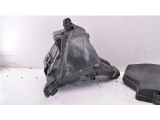 Блок предохранителей  8266252480   Toyota Verso-S    