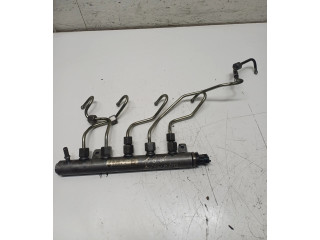 Vstřikovací lišta 175214823R   Nissan X-Trail T32     