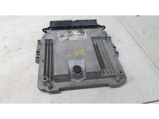 Řídící jednotka 391402A525, 0281032997   Hyundai i40 2017