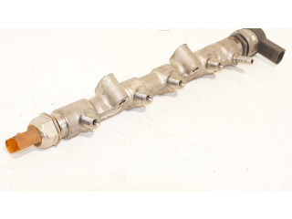 Топливная рампа 057130090T 057130764AB   Seat Ibiza IV (6J,6P)  