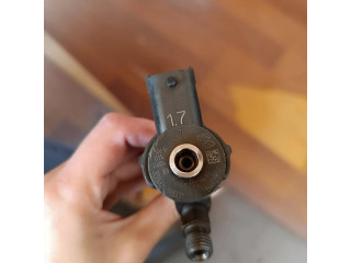 Vstřikovač 338002a800, 0445110411   Hyundai ix35  pro naftový motor 1.7  