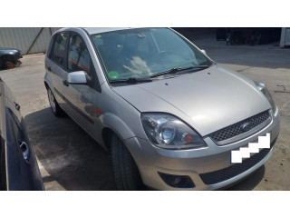 Зеркало электрическое        Ford Fiesta  2000-2001 года   