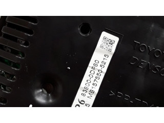 Přístrojová deska  Toyota Yaris 2012 838000DP60  
