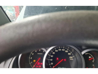 Панель приборов    Suzuki Grand Vitara I       