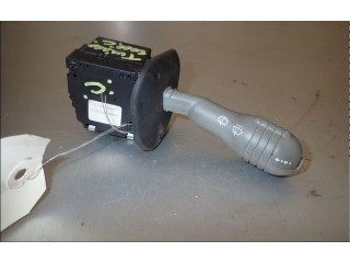 Ручка стеклоочистителей 7701046628   Renault Twingo I