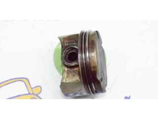Píst 11251703456   BMW 5 E39   2.5  