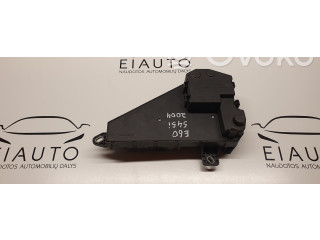   Pojistková skříňka 6906588, 6906603   BMW 5 E60 E61 2004