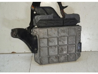 Řídící jednotka 89661-42C11   Toyota RAV 4 (XA10) 1999
