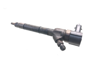 Vstřikovač 338002A900, 0445110320   Hyundai i30  pro naftový motor 1.6  