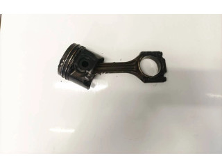  Поршень с шатуном    Audi A4 S4 B5 8D  