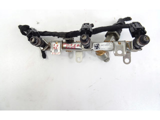 Топливная рампа 04C133317R   Volkswagen Polo VI  