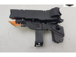   Pojistková skříňka 31473768, 31473768   Volvo V60 2021