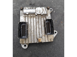 Блок управления двигателя 55351342, S0300914   Opel Signum