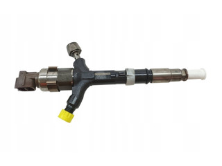 Форсунка 095000-0571, D4D    Toyota RAV 4 (XA20)   