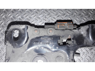 Замок капота 8L0823509K   Audi A3 S3 8L