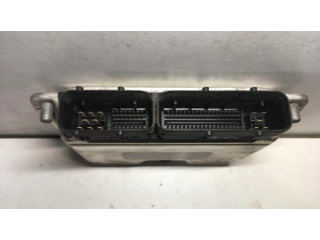 Řídící jednotka 038906019FG, 0281010702   Volkswagen Golf IV 2001