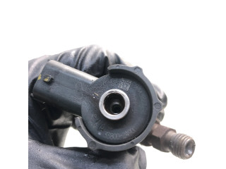 Vstřikovač 338002A900, 0445110320   Hyundai i30  pro naftový motor 1.6  